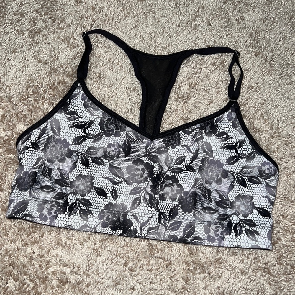 Victoria’s Secret Sport The Player Bra Black Lace
